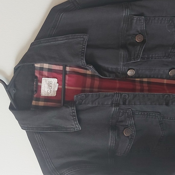 Jean Jacket - Picture 2 of 6